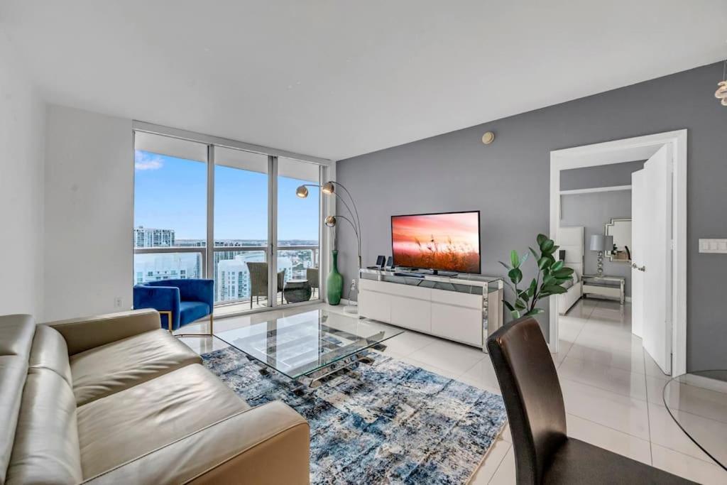 Luxury 1Br Condo W Icon Brickell-Freespa 마이애미 외부 사진